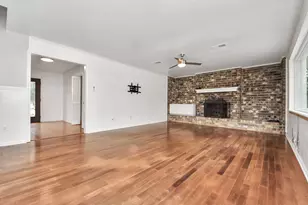 5807 Foresthaven Dr, Houston, TX 77066 - Photo 12