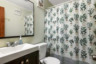 2205 Marnel Rd, Houston, TX 77055 - Photo 20