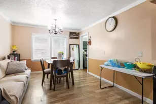 2205 Marnel Rd, Houston, TX 77055 - Photo 12