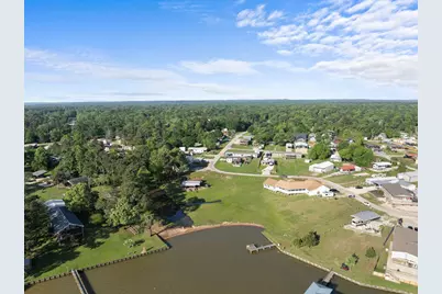 500 Lagoon Drive, Point Blank, TX 77364 - Photo 8