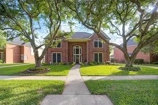 4914 Hillswick Dr, Sugar Land, TX 77479 - Photo 1