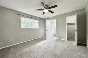 1302 Cypress St, Alvin, TX 77511 - Photo 10