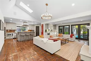 4614 Shetland Ln, Houston, TX 77027 - Photo 8