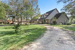 860 E Fm-517, Dickinson, TX 77539 - Photo 14