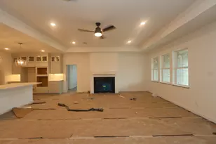11714 Old Fashion Cir, Mont Belvieu, TX 77535 - Photo 6