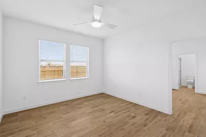 11714 Old Fashion Circle, Mont Belvieu, TX 77535 - Photo 22