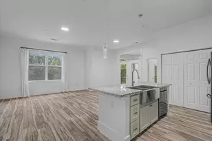 300 St Joseph Pkwy, Houston, TX 77002 - Photo 6
