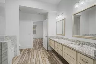 300 St Joseph Pkwy, Houston, TX 77002 - Photo 22