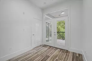 300 St Joseph Pkwy, Houston, TX 77002 - Photo 30