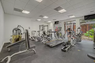 300 St Joseph Pkwy, Houston, TX 77002 - Photo 38