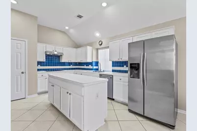 14107 El Camino Real, Houston, TX 77062 - Photo 12
