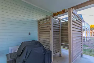 22017 Zachary Dr, Galveston, TX 77554 - Photo 8