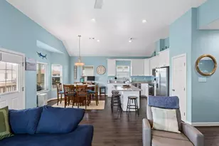 22017 Zachary Dr, Galveston, TX 77554 - Photo 12