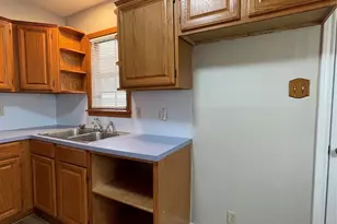 1941 N Avenue H, Freeport, TX 77541 - Photo 20