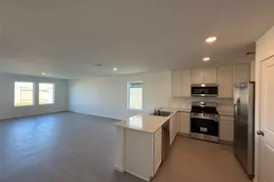 707 Amberwood Crk Dr, Crosby, TX 77532 - Photo 2