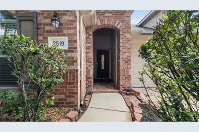 2519 Llano Springs Drive, Katy, TX 77494 - Photo 2