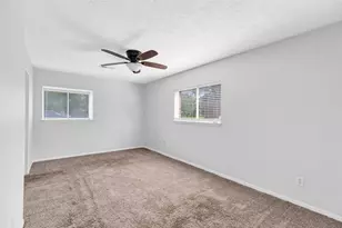 117 Tanglewood St, Baytown, TX 77520 - Photo 28