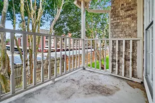 7575 Cambridge St, Houston, TX 77054 - Photo 18
