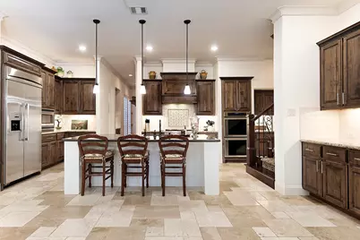 70 S Player Manor Circle, The Woodlands, TX 77382 - Photo 16