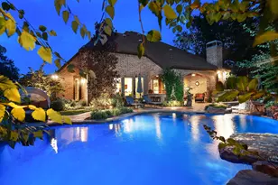 70 S Player Manor Circle, The Woodlands, TX 77382 - Photo 2