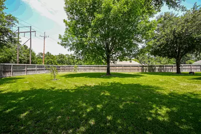 57 Cloverdale Court, Montgomery, TX 77356 - Photo 32