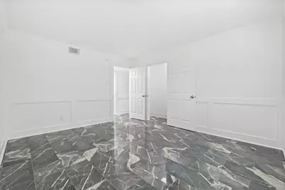 7900 Westheimer Road #121, Houston, TX 77063 - Photo 18