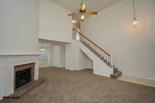 2314 Bent River Dr, Sugar Land, TX 77479 - Photo 4