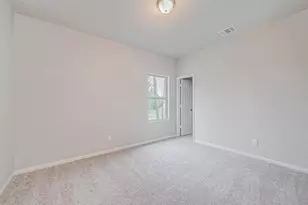 9020 Madera Rd, Houston, TX 77078 - Photo 6