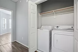 2031 Kemah Village Dr, Kemah, TX 77565 - Photo 10