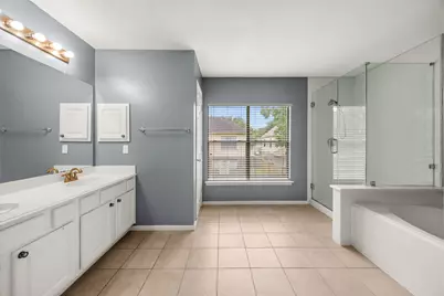 4004 Spring Branch Dr E, Pearland, TX 77584 - Photo 28