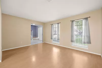 4004 Spring Branch Dr E, Pearland, TX 77584 - Photo 6