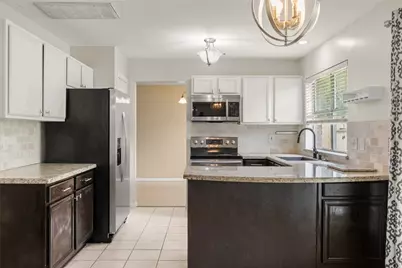 4004 Spring Branch Dr E, Pearland, TX 77584 - Photo 18