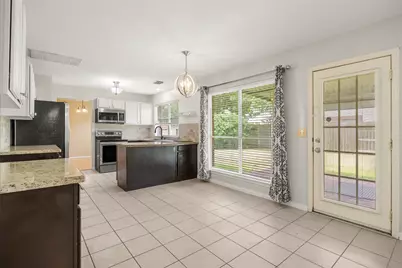 4004 Spring Branch Dr E, Pearland, TX 77584 - Photo 14