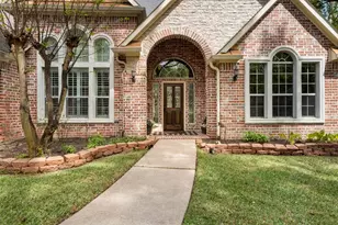 12002 Oak Cluster E, Magnolia, TX 77354 - Photo 10