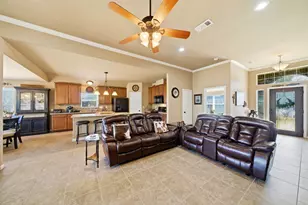 13646 Country Pine Ct, Tomball, TX 77375 - Photo 6