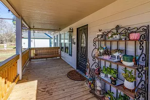 416 Windomere Dr, Livingston, TX 77351 - Photo 2