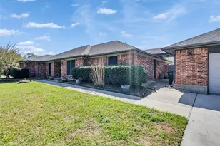 5036 Singletary Rd, Alvin, TX 77511 - Photo 2