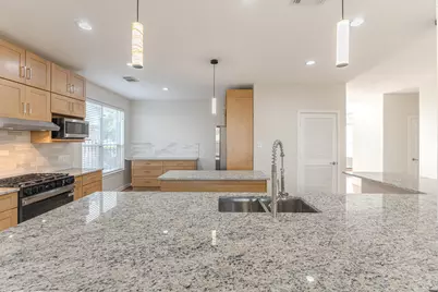 27 Fraiser Fir Place, Spring, TX 77389 - Photo 24