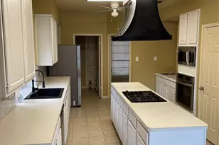3411 Ashfield Dr, Houston, TX 77082 - Photo 10