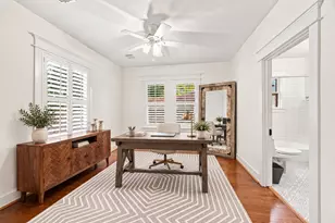 4618 McEwen St, Houston, TX 77009 - Photo 16