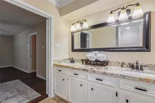 6710 Falling Waters Dr, Spring, TX 77379 - Photo 38