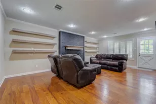 6710 Falling Waters Dr, Spring, TX 77379 - Photo 12