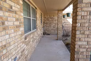 1015 1017 E Tascosa Ave, Kermit, TX 79745 - Photo 10