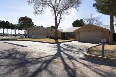 1015, 1017 E Tascosa Avenue, Kermit, TX 79745 - Photo 8