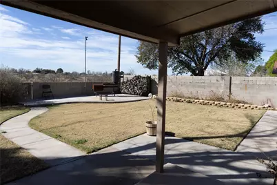 1015, 1017 E Tascosa Avenue, Kermit, TX 79745 - Photo 34