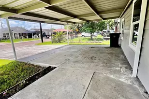 2307 Windsor Ln, Pasadena, TX 77506 - Photo 8