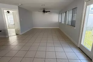 11823 Longwood Garden Way, Houston, TX 77047 - Photo 6