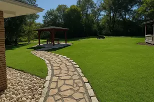 432 Young St, Livingston, TX 77351 - Photo 8