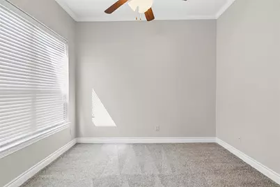 289 W Bend Drive, League City, TX 77573 - Photo 12