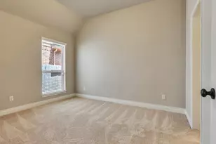 4131 N Creekmont Dr, Fresno, TX 77545 - Photo 10